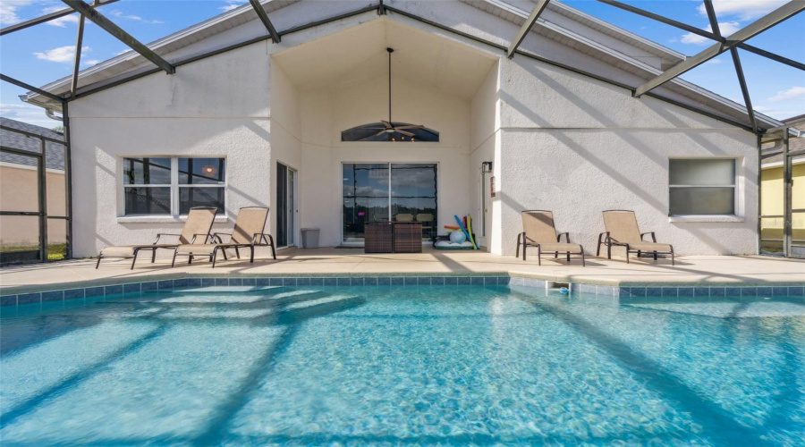 KISSIMMEE, Florida 34747, 6 Bedrooms Bedrooms, ,4 BathroomsBathrooms,Residential,For Sale,BLOOMING ALAMANDA,0,MFRS5136858