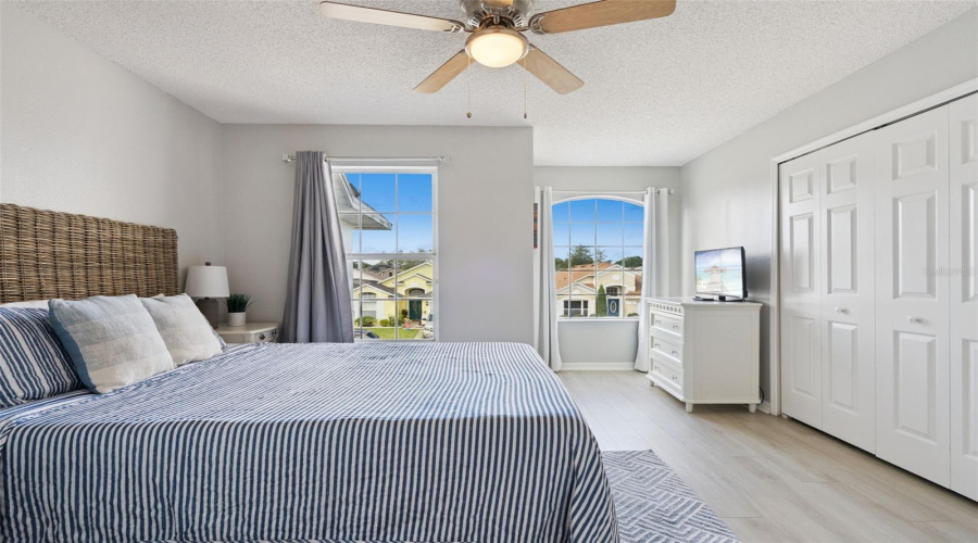 KISSIMMEE, Florida 34747, 6 Bedrooms Bedrooms, ,4 BathroomsBathrooms,Residential,For Sale,BLOOMING ALAMANDA,0,MFRS5136858