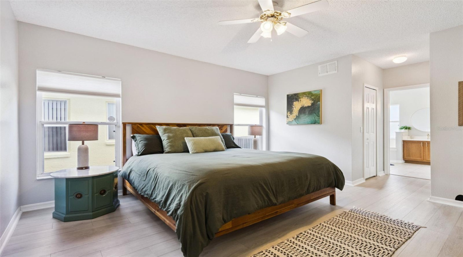 KISSIMMEE, Florida 34747, 6 Bedrooms Bedrooms, ,4 BathroomsBathrooms,Residential,For Sale,BLOOMING ALAMANDA,0,MFRS5136858