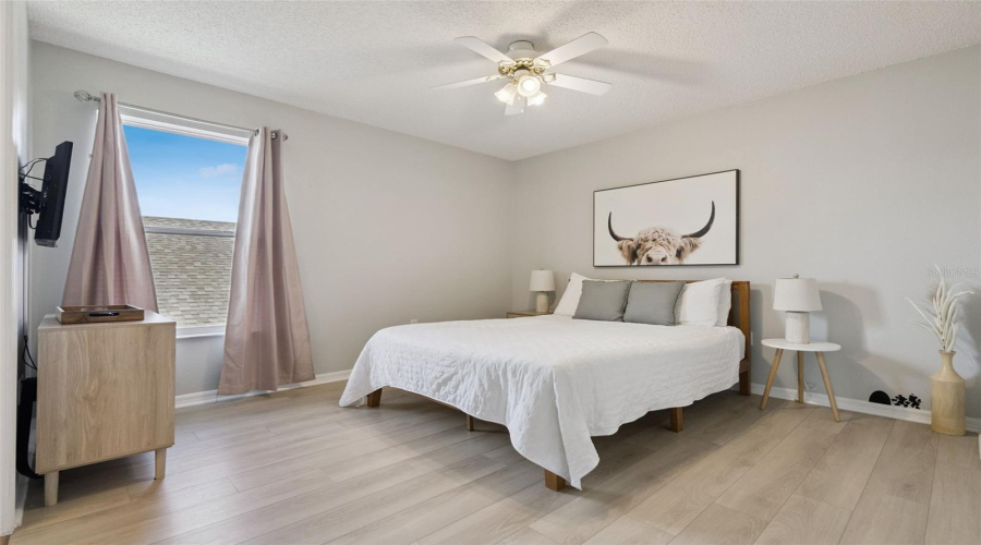 KISSIMMEE, Florida 34747, 6 Bedrooms Bedrooms, ,4 BathroomsBathrooms,Residential,For Sale,BLOOMING ALAMANDA,0,MFRS5136858