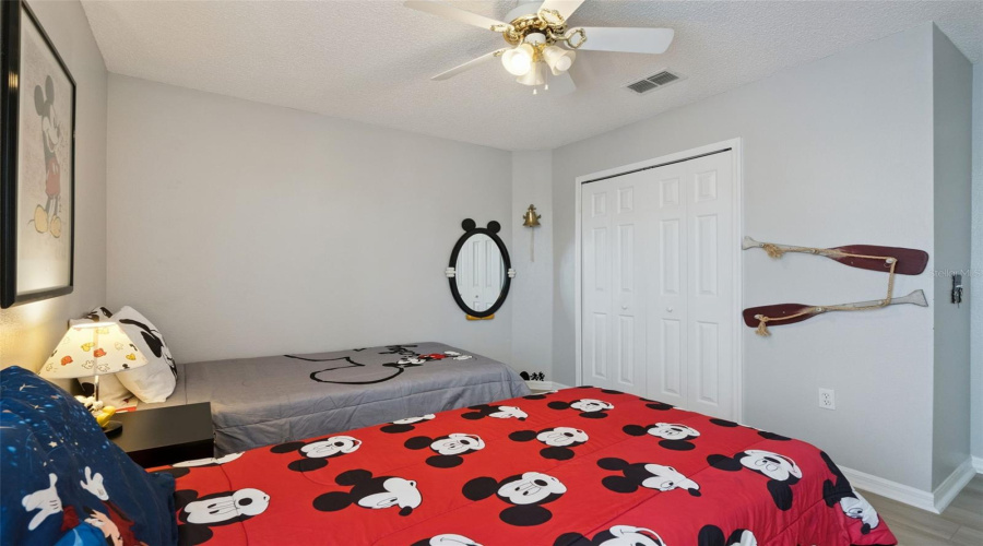 KISSIMMEE, Florida 34747, 6 Bedrooms Bedrooms, ,4 BathroomsBathrooms,Residential,For Sale,BLOOMING ALAMANDA,0,MFRS5136858