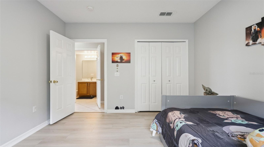 KISSIMMEE, Florida 34747, 6 Bedrooms Bedrooms, ,4 BathroomsBathrooms,Residential,For Sale,BLOOMING ALAMANDA,0,MFRS5136858