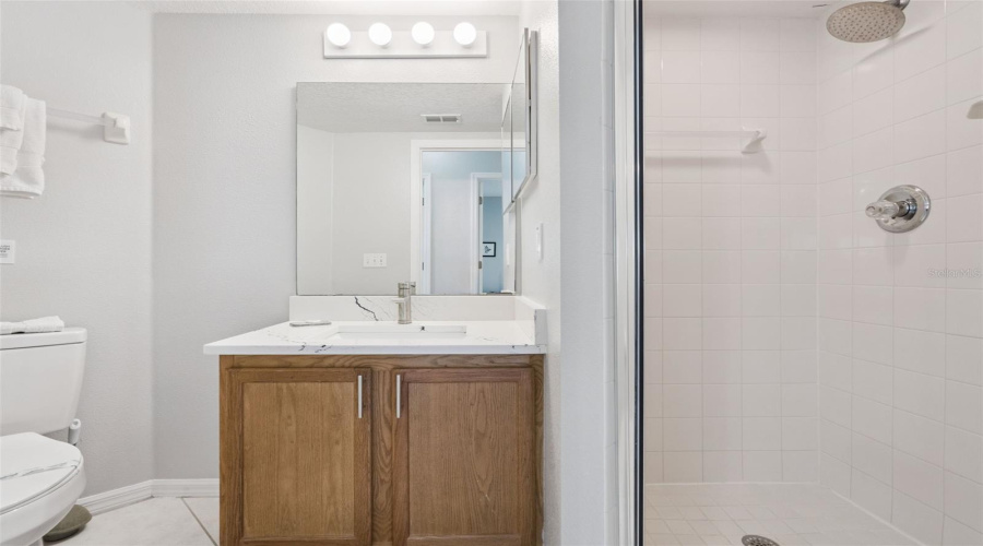 KISSIMMEE, Florida 34747, 6 Bedrooms Bedrooms, ,4 BathroomsBathrooms,Residential,For Sale,BLOOMING ALAMANDA,0,MFRS5136858