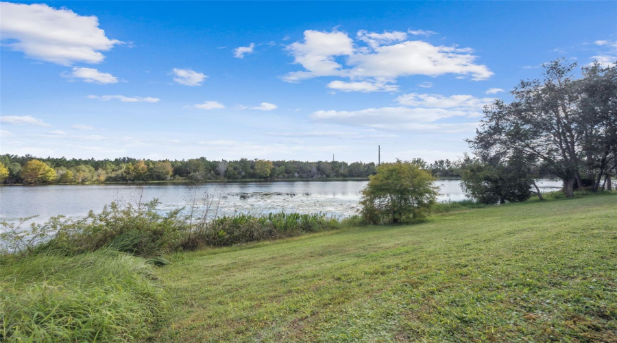 KISSIMMEE, Florida 34747, 6 Bedrooms Bedrooms, ,4 BathroomsBathrooms,Residential,For Sale,BLOOMING ALAMANDA,0,MFRS5136858