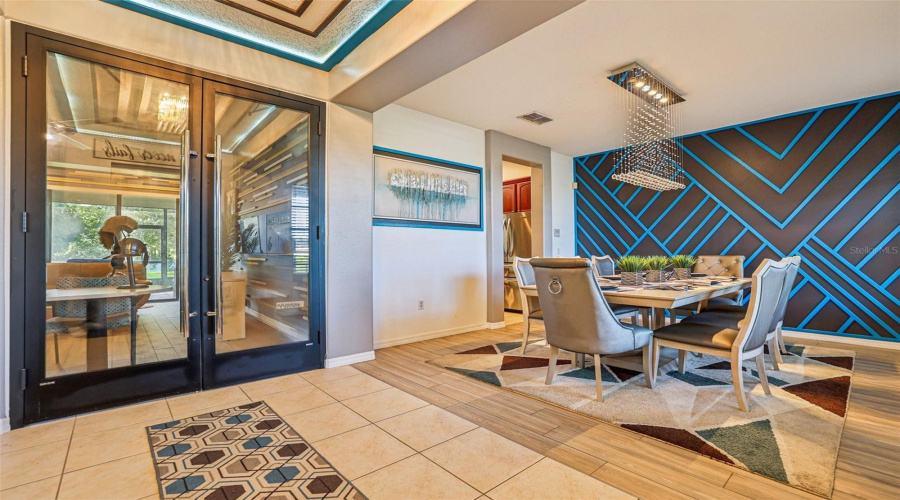 Office Entry/Foyer/Dining