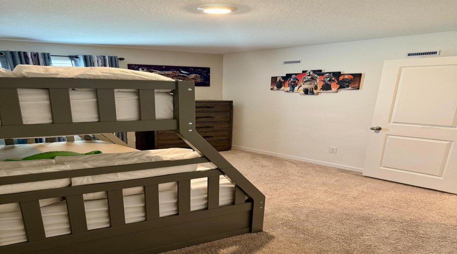 DAVENPORT, Florida 33896, 3 Bedrooms Bedrooms, ,2 BathroomsBathrooms,Residential,For Sale,LONGBOAT DR,0,MFRS5138529