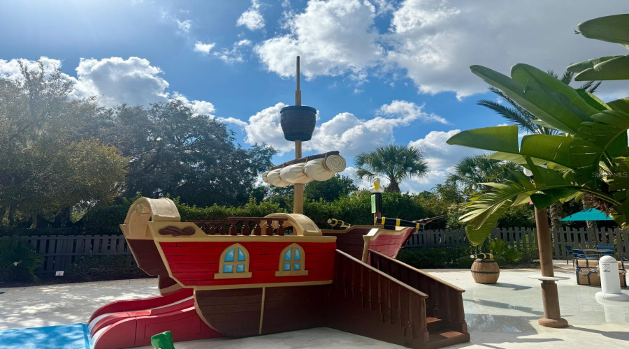 DAVENPORT, Florida 33896, 3 Bedrooms Bedrooms, ,2 BathroomsBathrooms,Residential,For Sale,LONGBOAT DR,0,MFRS5138529