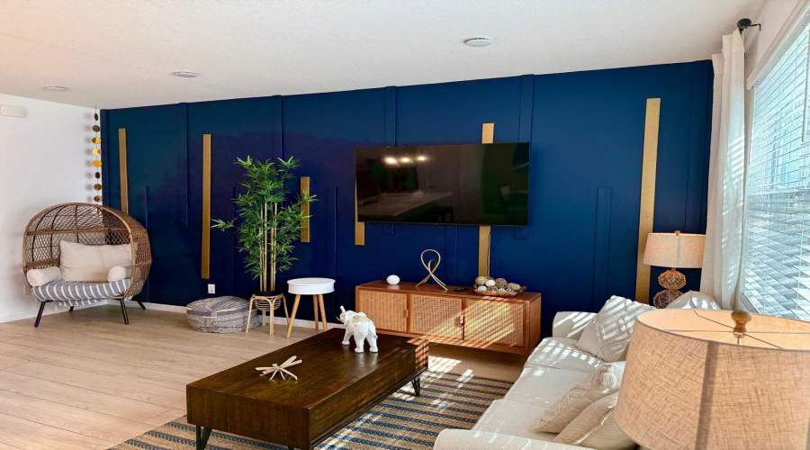 DAVENPORT, Florida 33896, 3 Bedrooms Bedrooms, ,2 BathroomsBathrooms,Residential,For Sale,LONGBOAT DR,0,MFRS5138529