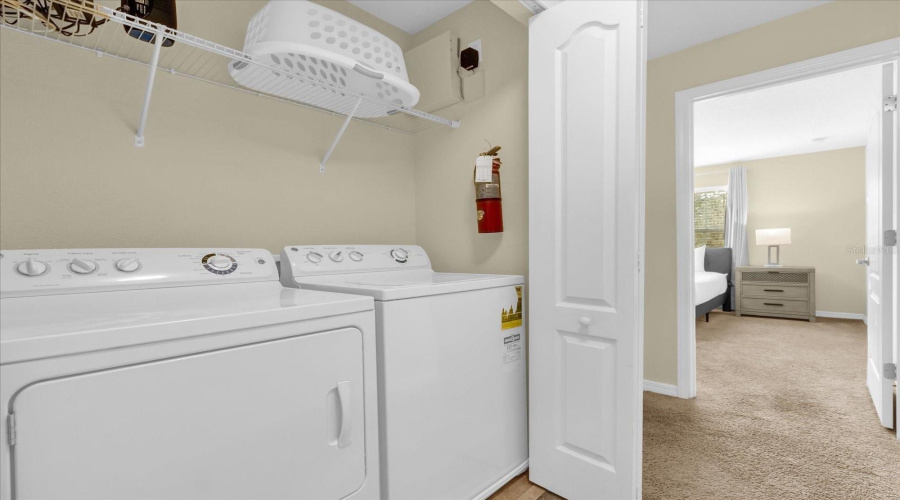 KISSIMMEE, Florida 34747, 4 Bedrooms Bedrooms, ,3 BathroomsBathrooms,Residential,For Sale,BANANA PALM,0,MFRS5138629