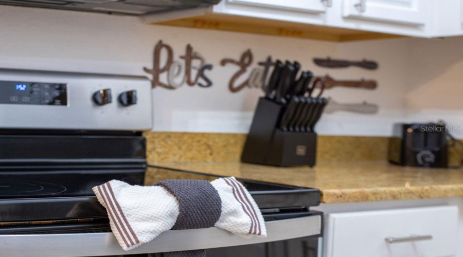 DAVENPORT, Florida 33896, 3 Bedrooms Bedrooms, ,2 BathroomsBathrooms,Residential,For Sale,TUSCAN,0,MFRTB8400102