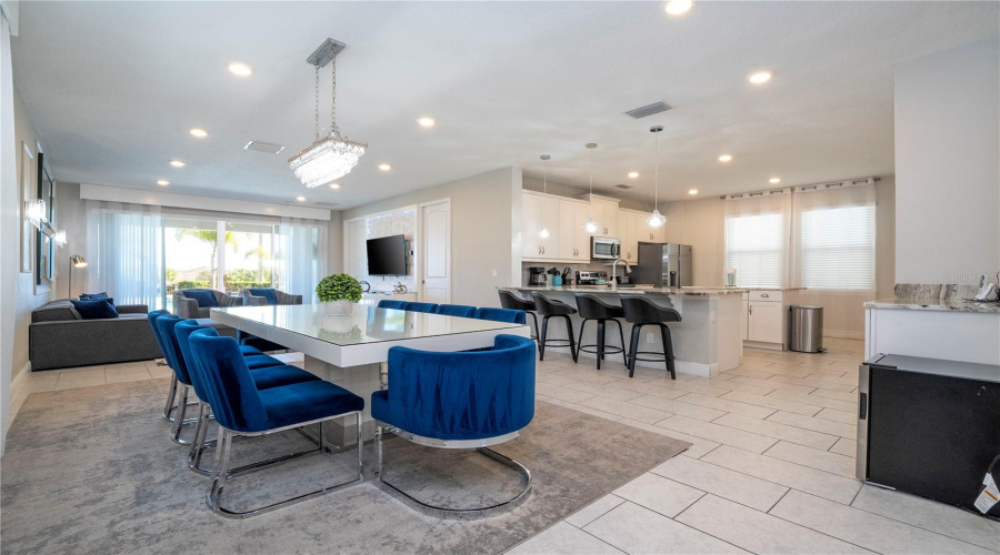 KISSIMMEE, Florida 34747, 6 Bedrooms Bedrooms, ,6 BathroomsBathrooms,Residential,For Sale,SOUTHFIELD,0,MFRO6359557