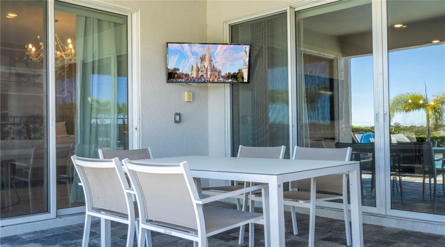 KISSIMMEE, Florida 34747, 6 Bedrooms Bedrooms, ,6 BathroomsBathrooms,Residential,For Sale,SOUTHFIELD,0,MFRO6359557