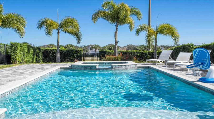 KISSIMMEE, Florida 34747, 6 Bedrooms Bedrooms, ,6 BathroomsBathrooms,Residential,For Sale,SOUTHFIELD,0,MFRO6359557