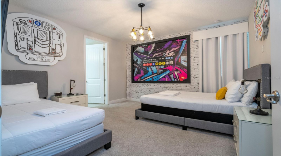 KISSIMMEE, Florida 34747, 6 Bedrooms Bedrooms, ,6 BathroomsBathrooms,Residential,For Sale,SOUTHFIELD,0,MFRO6359557