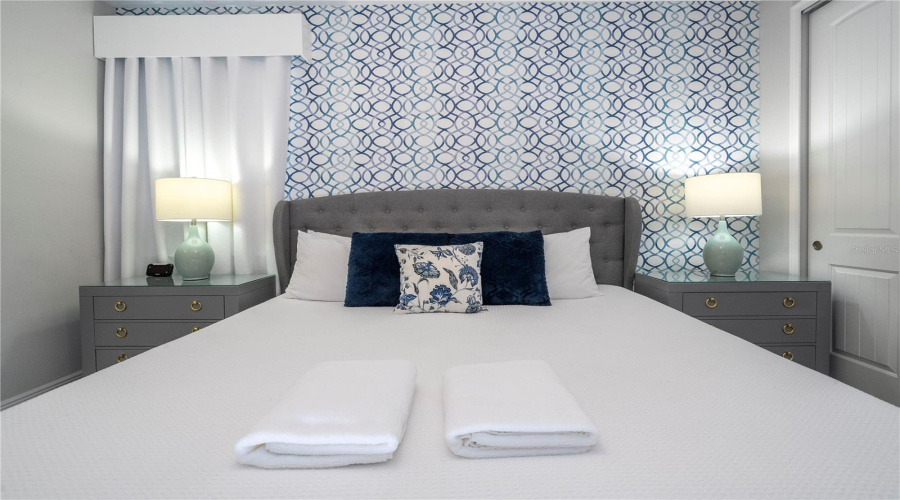 KISSIMMEE, Florida 34747, 6 Bedrooms Bedrooms, ,6 BathroomsBathrooms,Residential,For Sale,SOUTHFIELD,0,MFRO6359557