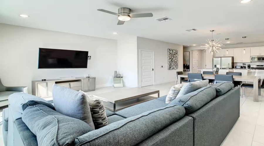 REUNION, Florida 34747, 3 Bedrooms Bedrooms, ,2 BathroomsBathrooms,Residential,For Sale,DRIVING RANGE,0,MFRO6333337