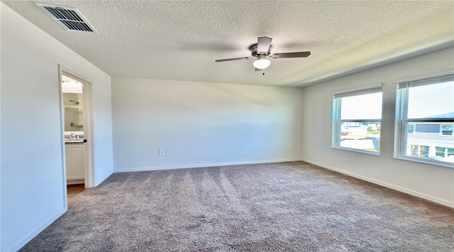 DAVENPORT, Florida 33896, 3 Bedrooms Bedrooms, ,2 BathroomsBathrooms,Residential,For Sale,WESTSIDE HILLS,0,MFRO6360265