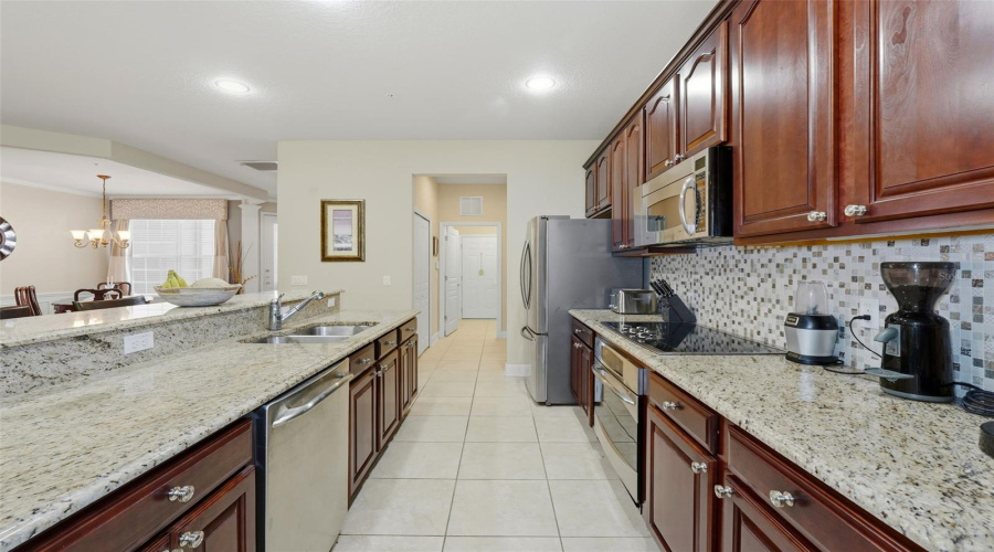 DAVENPORT, Florida 33896, 3 Bedrooms Bedrooms, ,2 BathroomsBathrooms,Residential,For Sale,LISBON,0,MFRO6360870