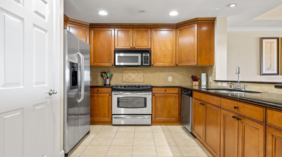 REUNION, Florida 34747, 3 Bedrooms Bedrooms, ,3 BathroomsBathrooms,Residential,For Sale,CENTRE COURT RIDGE,0,MFRO6360782