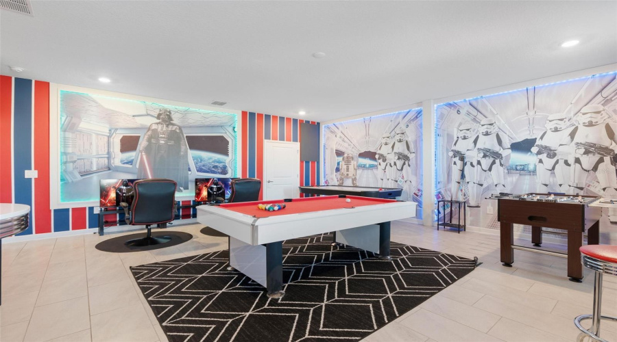 DAVENPORT, Florida 33896, 7 Bedrooms Bedrooms, ,5 BathroomsBathrooms,Residential,For Sale,SOMMERSET HILLS,0,MFRS5138624