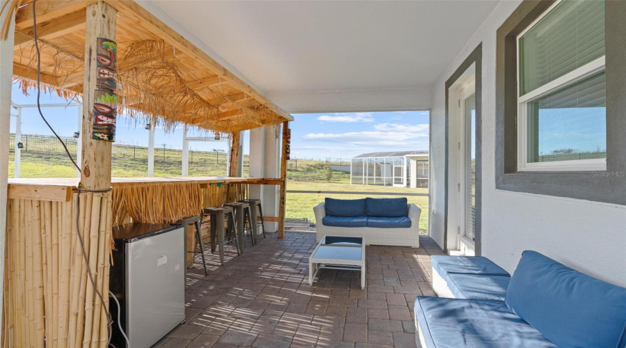 DAVENPORT, Florida 33896, 7 Bedrooms Bedrooms, ,5 BathroomsBathrooms,Residential,For Sale,SOMMERSET HILLS,0,MFRS5138624