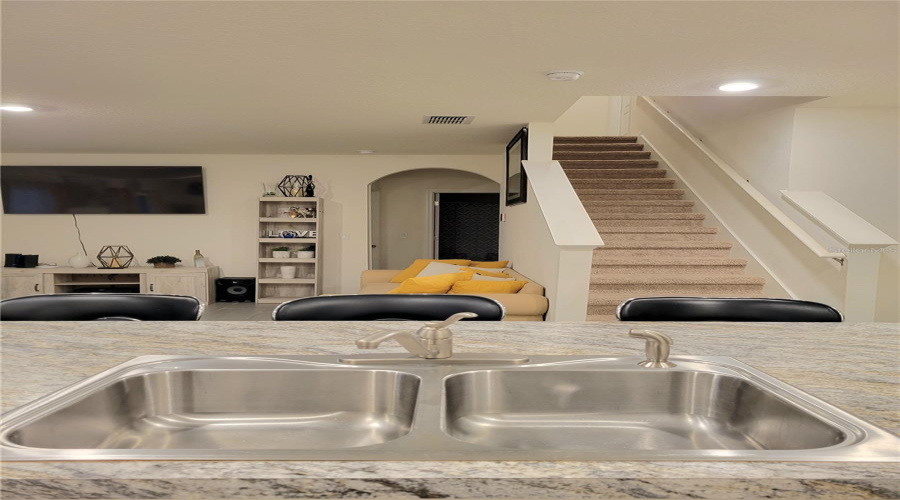 DAVENPORT, Florida 33897, 5 Bedrooms Bedrooms, ,3 BathroomsBathrooms,Residential,For Sale,FOX SQUIRREL,0,MFRP4934869