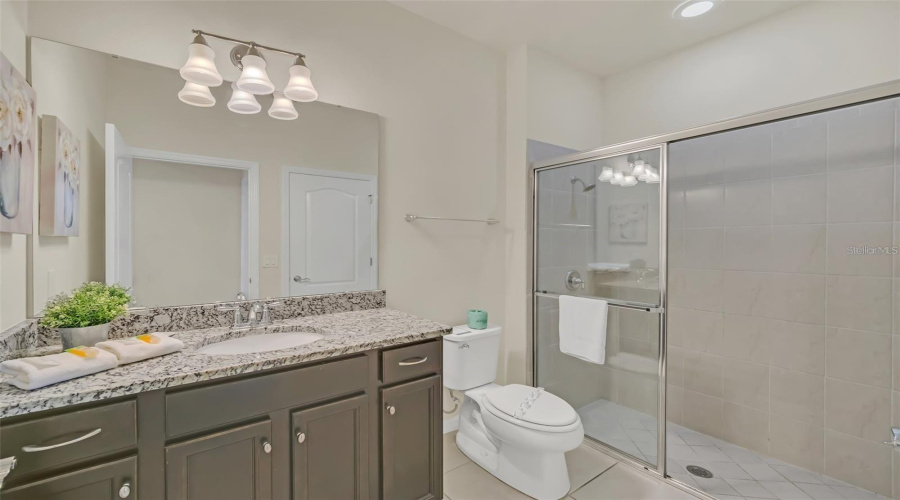 KISSIMMEE, Florida 34747, 5 Bedrooms Bedrooms, ,4 BathroomsBathrooms,Residential,For Sale,DUBAI,0,MFRO6361157