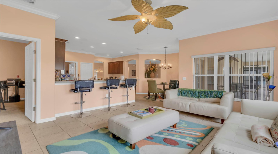 KISSIMMEE, Florida 34746, 4 Bedrooms Bedrooms, ,3 BathroomsBathrooms,Residential,For Sale,MEADOW VIEW,0,MFRR4910195