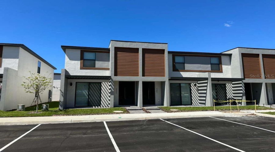 KISSIMMEE, Florida 34747, 3 Bedrooms Bedrooms, ,3 BathroomsBathrooms,Residential,For Sale,SUSTAINABLE,0,MFRO6360455