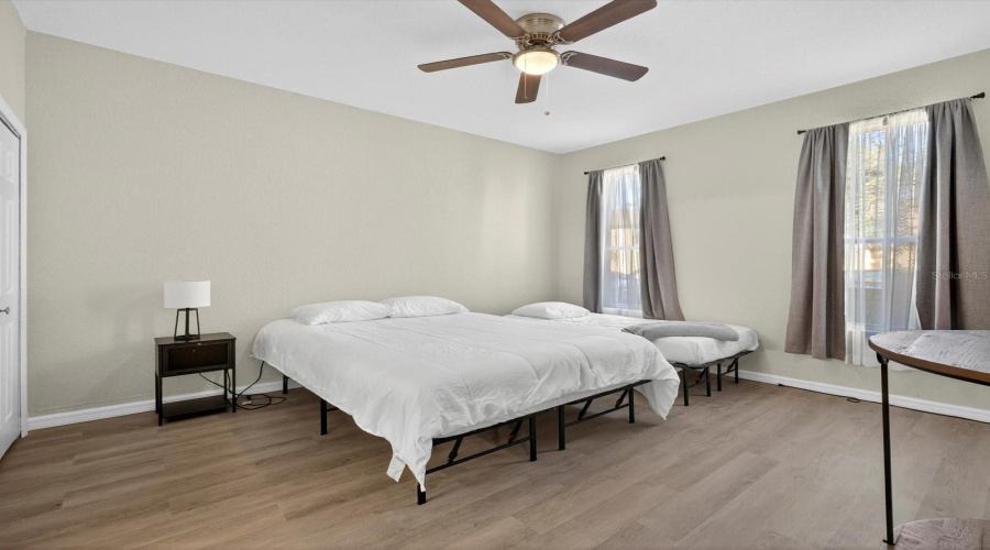 DAVENPORT, Florida 33897, 4 Bedrooms Bedrooms, ,3 BathroomsBathrooms,Residential,For Sale,CALABRIA,0,MFRO6361101