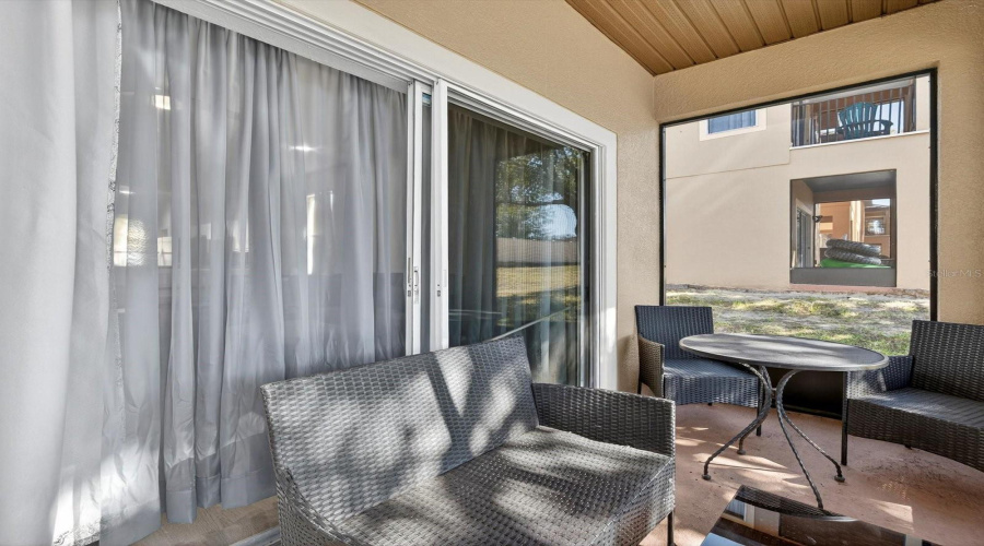 DAVENPORT, Florida 33897, 4 Bedrooms Bedrooms, ,3 BathroomsBathrooms,Residential,For Sale,CALABRIA,0,MFRO6361101