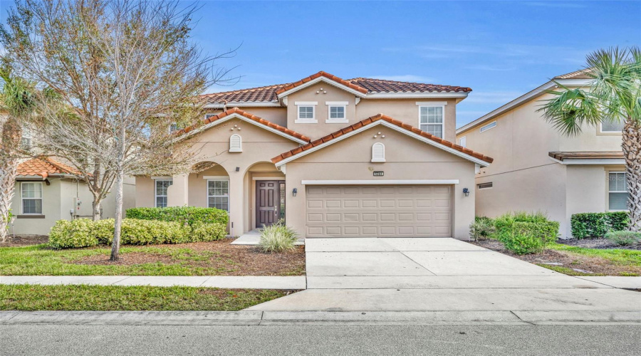 DAVENPORT, Florida 33837, 6 Bedrooms Bedrooms, ,5 BathroomsBathrooms,Residential,For Sale,OAKBOURNE,0,MFRO6019866