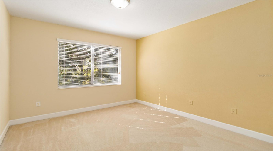 DAVENPORT, Florida 33896, 3 Bedrooms Bedrooms, ,2 BathroomsBathrooms,Residential,For Sale,RIVERDALE LN,0,MFRO6355333