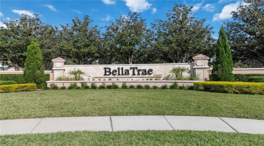 DAVENPORT, Florida 33896, 3 Bedrooms Bedrooms, ,2 BathroomsBathrooms,Residential,For Sale,RIVERDALE LN,0,MFRO6355333