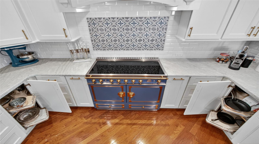 La Cornue five zone Induction Range