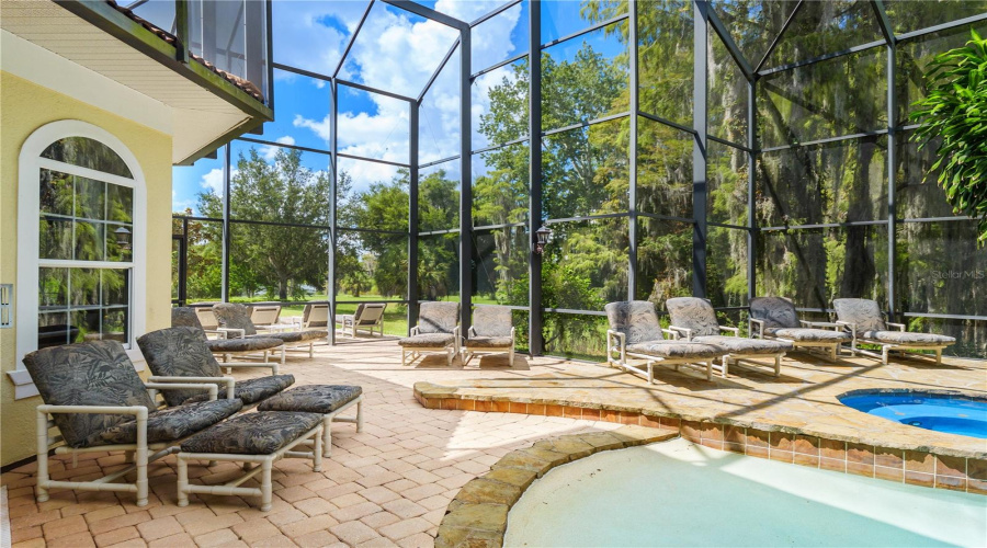 Plenty of Lounge Chairs