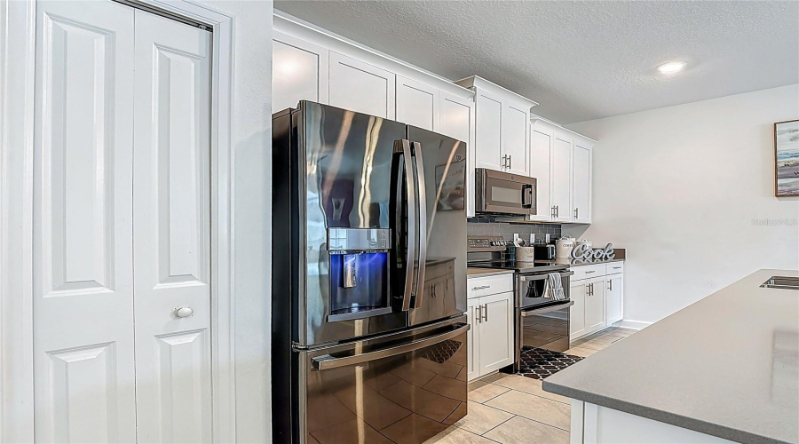 KISSIMMEE, Florida 34746, 4 Bedrooms Bedrooms, ,3 BathroomsBathrooms,Residential,For Sale,QUOTE,0,MFRO6327743