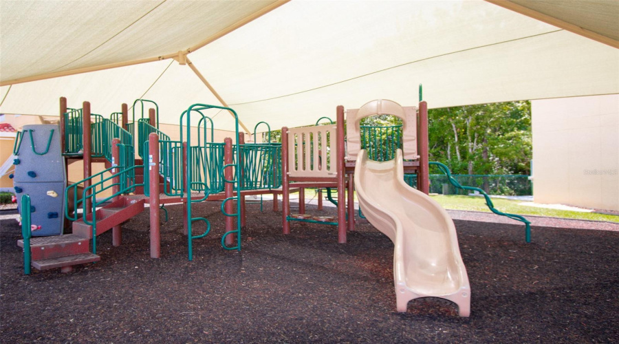 KISSIMMEE, Florida 34746, 3 Bedrooms Bedrooms, ,2 BathroomsBathrooms,Residential,For Sale,PARK RIDGE,0,MFRO6359423