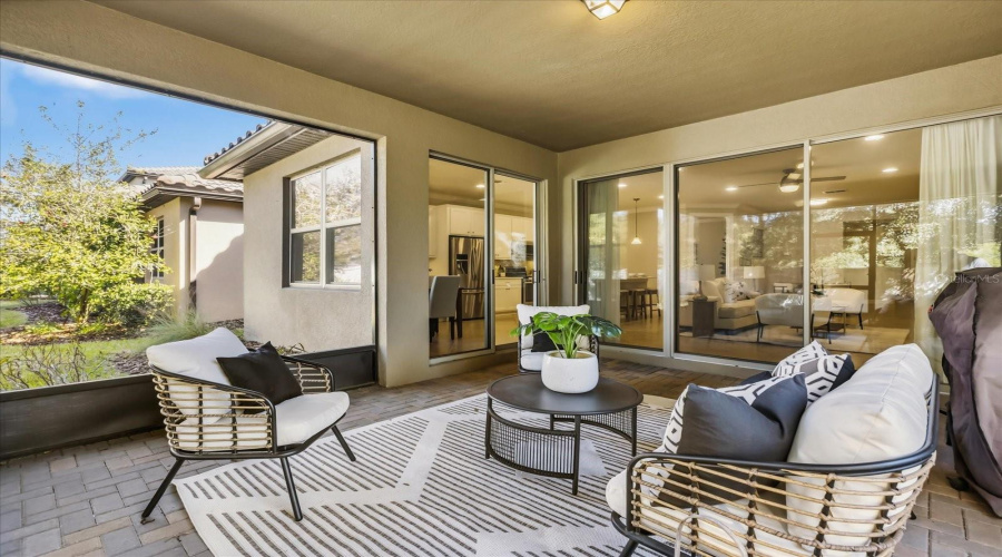 ORLANDO, Florida 32836, 3 Bedrooms Bedrooms, ,2 BathroomsBathrooms,Residential,For Sale,BERRY CREEK,0,MFRO6361129