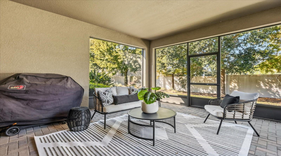 ORLANDO, Florida 32836, 3 Bedrooms Bedrooms, ,2 BathroomsBathrooms,Residential,For Sale,BERRY CREEK,0,MFRO6361129