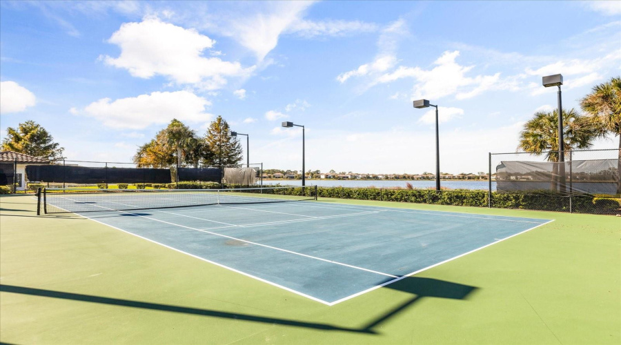 ORLANDO, Florida 32836, 3 Bedrooms Bedrooms, ,2 BathroomsBathrooms,Residential,For Sale,BERRY CREEK,0,MFRO6361129