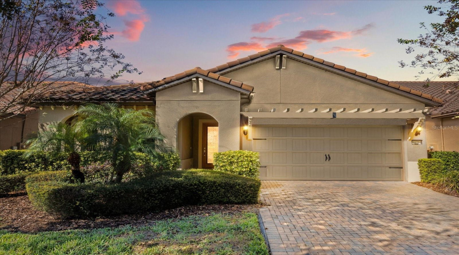 ORLANDO, Florida 32836, 3 Bedrooms Bedrooms, ,2 BathroomsBathrooms,Residential,For Sale,BERRY CREEK,0,MFRO6361129