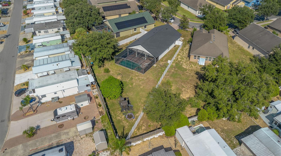 DAVENPORT, Florida 33837, 4 Bedrooms Bedrooms, ,3 BathroomsBathrooms,Residential,For Sale,BRIDGEFORD CROSSING,0,MFRO6359778