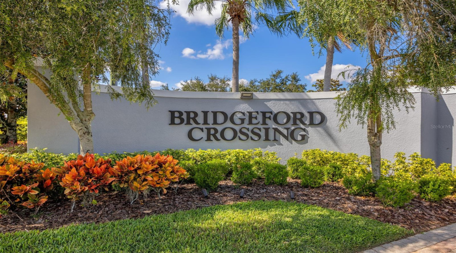DAVENPORT, Florida 33837, 4 Bedrooms Bedrooms, ,3 BathroomsBathrooms,Residential,For Sale,BRIDGEFORD CROSSING,0,MFRO6359778