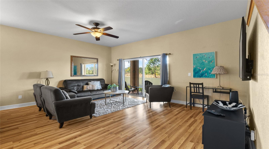 DAVENPORT, Florida 33897, 4 Bedrooms Bedrooms, ,3 BathroomsBathrooms,Residential,For Sale,CALABRIA,0,MFRO6357496