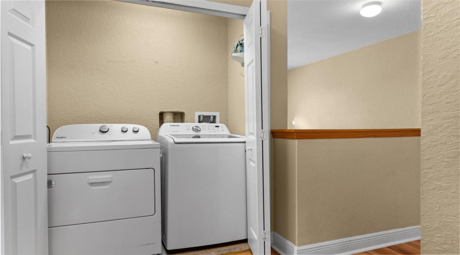 DAVENPORT, Florida 33897, 4 Bedrooms Bedrooms, ,3 BathroomsBathrooms,Residential,For Sale,CALABRIA,0,MFRO6357496