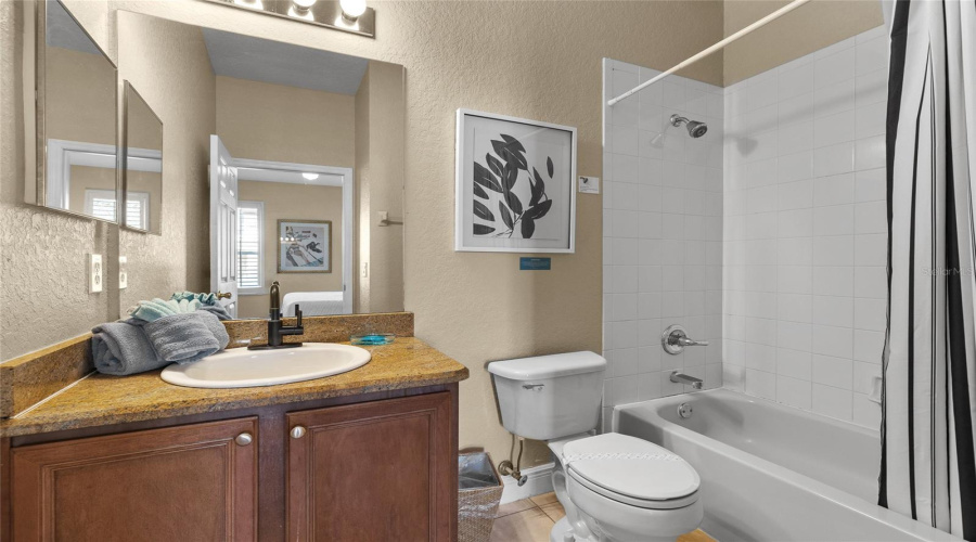 DAVENPORT, Florida 33897, 4 Bedrooms Bedrooms, ,3 BathroomsBathrooms,Residential,For Sale,CALABRIA,0,MFRO6357496