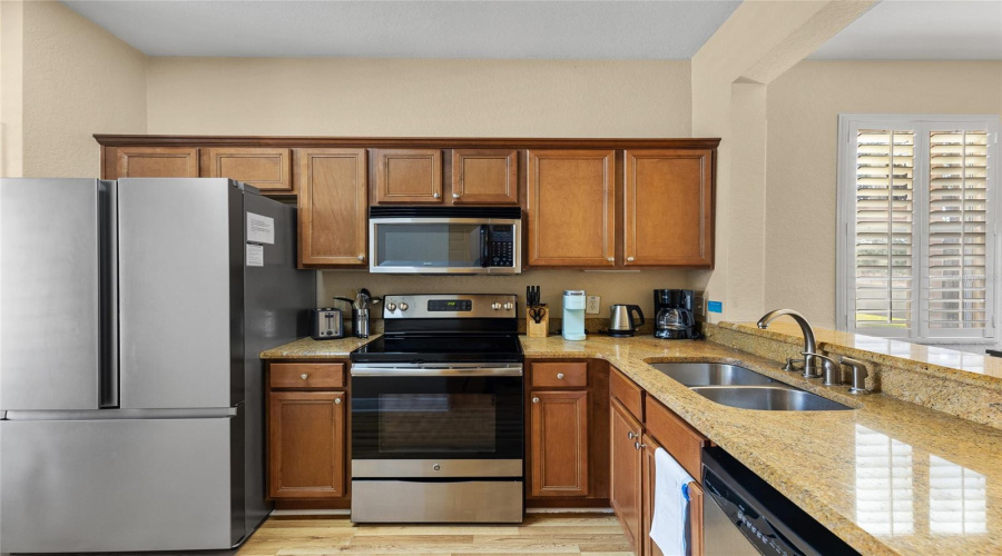 DAVENPORT, Florida 33897, 4 Bedrooms Bedrooms, ,3 BathroomsBathrooms,Residential,For Sale,CALABRIA,0,MFRO6357496