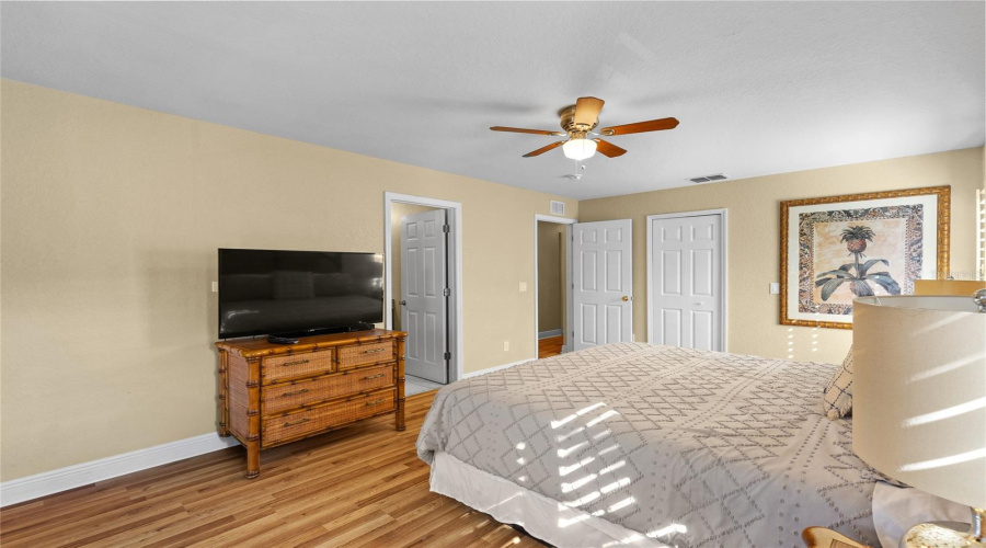 DAVENPORT, Florida 33897, 4 Bedrooms Bedrooms, ,3 BathroomsBathrooms,Residential,For Sale,CALABRIA,0,MFRO6357496