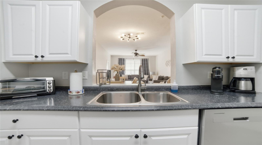 KISSIMMEE, Florida 34747, 3 Bedrooms Bedrooms, ,2 BathroomsBathrooms,Residential,For Sale,SILVER PALM,0,MFRO6360893